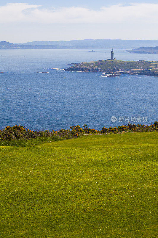 Torre de Hercules灯塔在La Coru?a和海岸